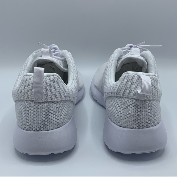NEW Nike Roshe Run 511881-112 Running Shoes White - Picture 4 of 7